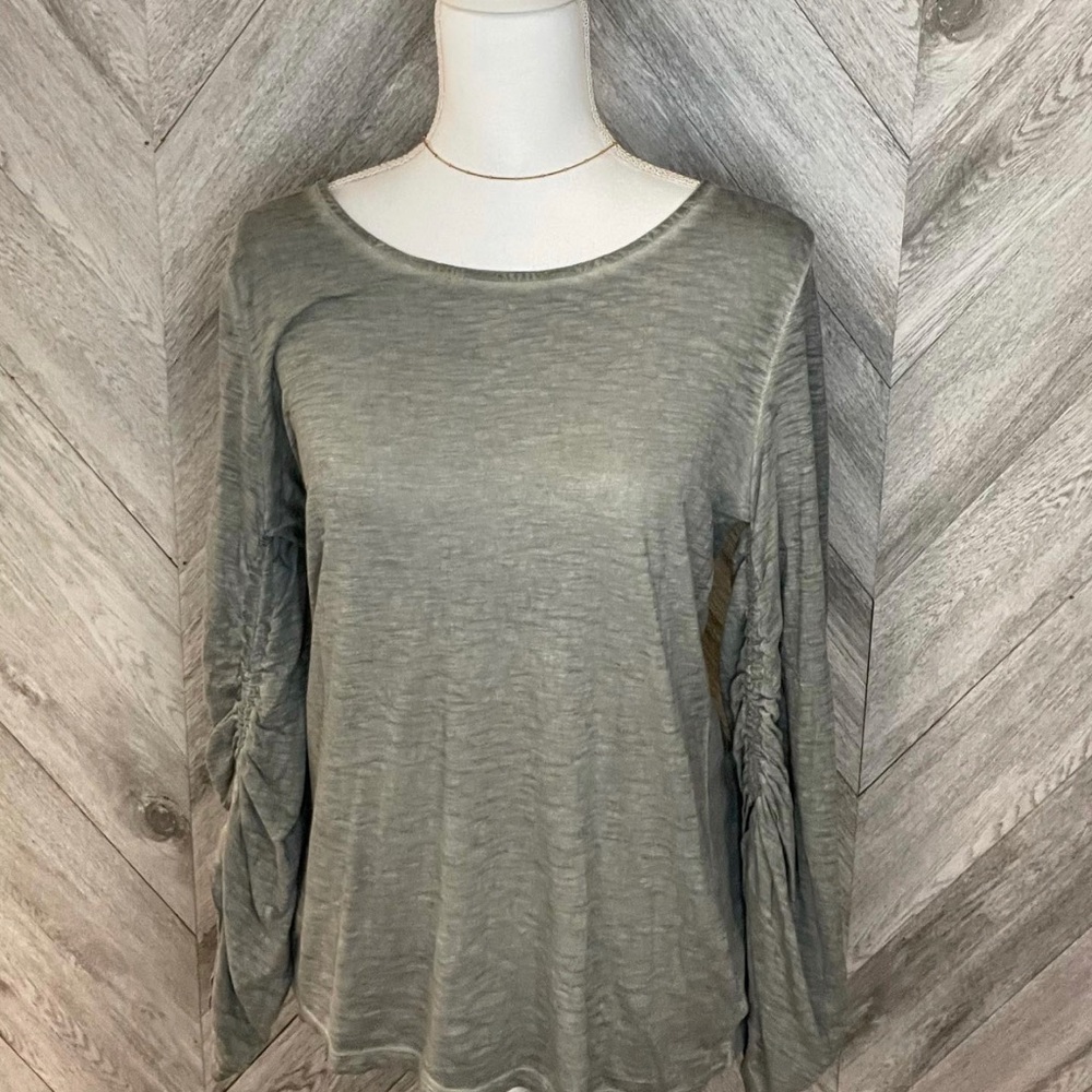 Green long sleeve